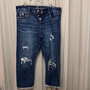 American Eagle Outfitters women’s Relaxed Dark Blue Jeans